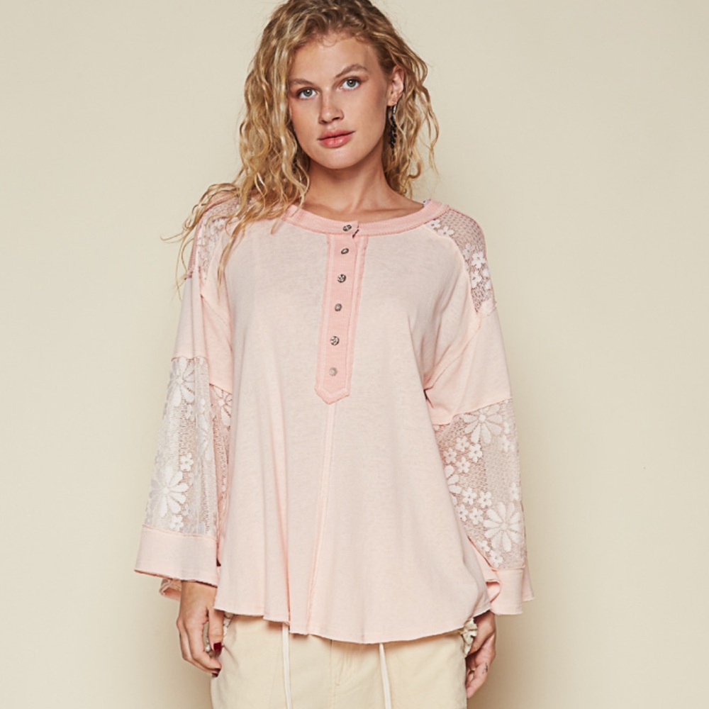1️⃣ left POL. 🩷 Pink Lace Detail Top - Picture 2 of 5